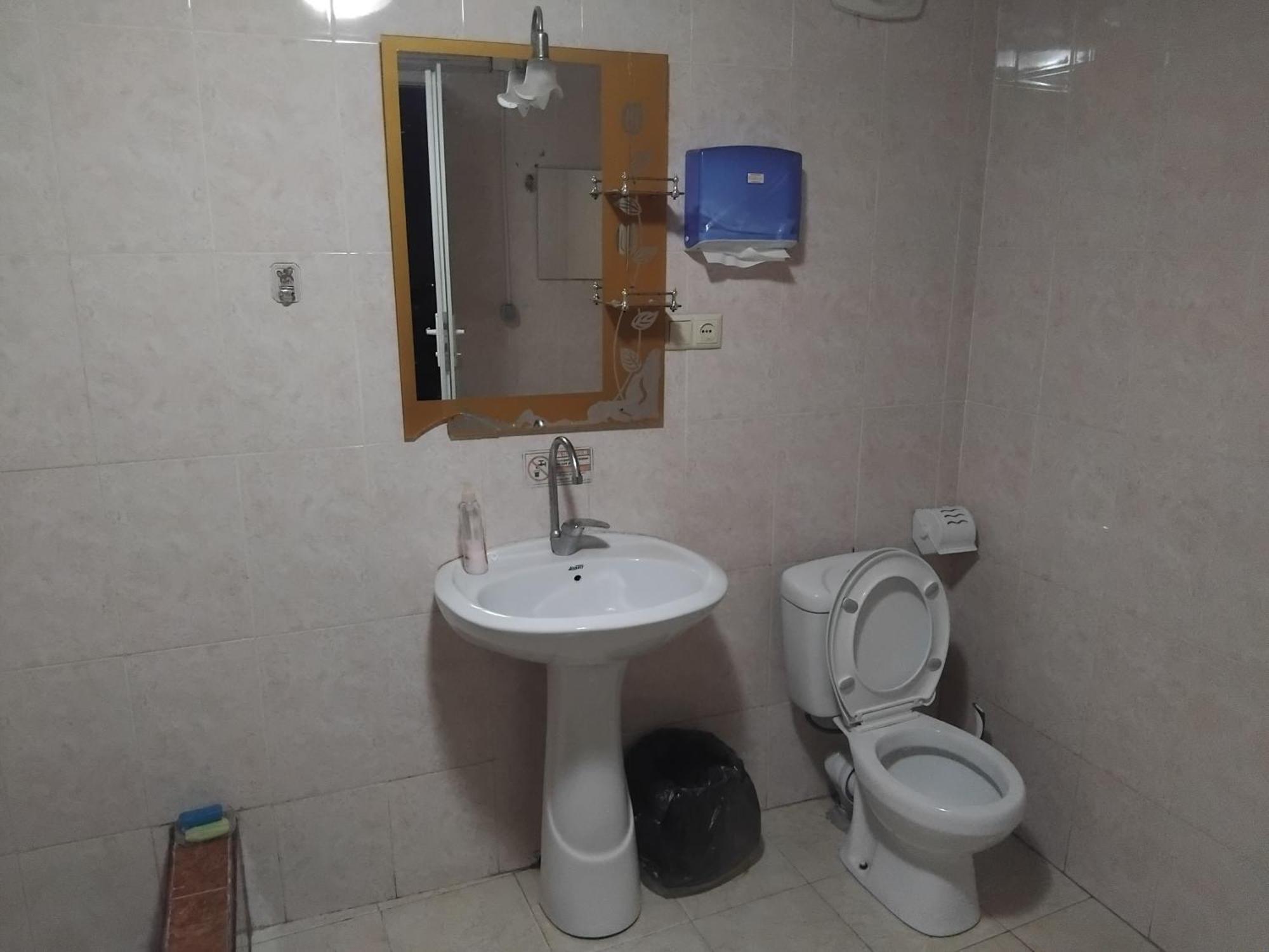 Guest House Oasis - Tvishi Esterno foto